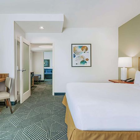 Embassy Suites Houston - Downtown Bagian luar foto
