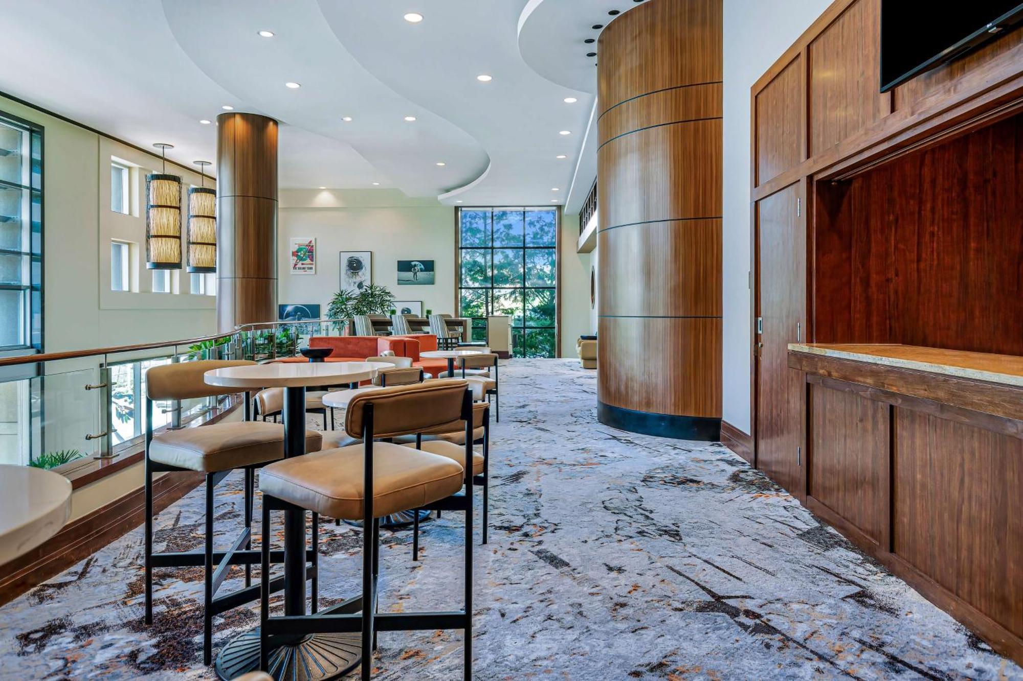 Embassy Suites Houston - Downtown Bagian luar foto